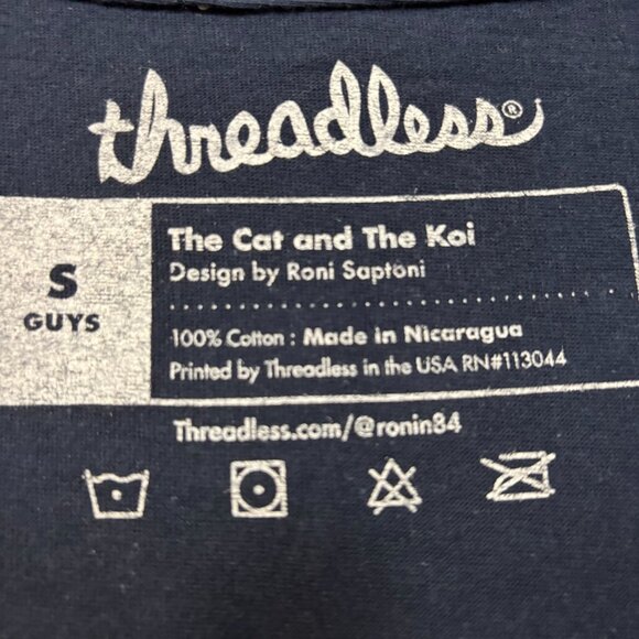 Threadless The Cat and the Koi Graphic Design T-Shirt Small - Picture 4 of 4